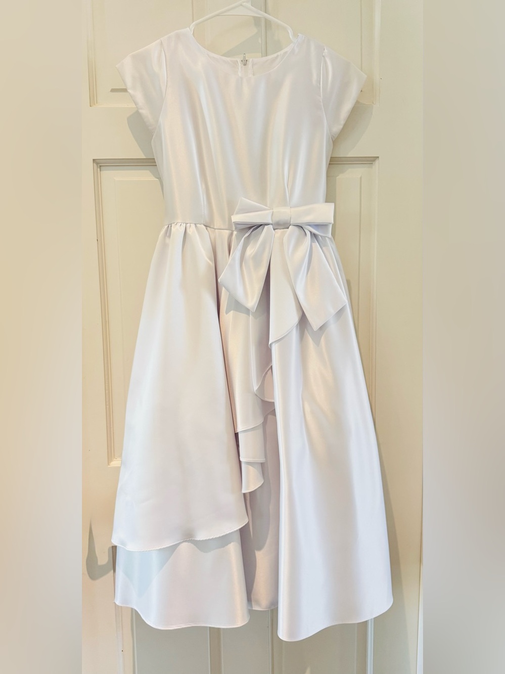 Girls White Satin Communion Flower Girl Dress Tiered Ruffle Bow Formal Sz 10/12